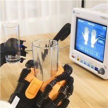 Guanto robotico morbido per riabilitazione neurologica precoce
