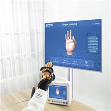 Attrezzatura per terapia riabilitativa robotica
