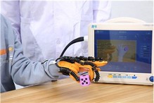Riabilitazione intelligente dei guanti
